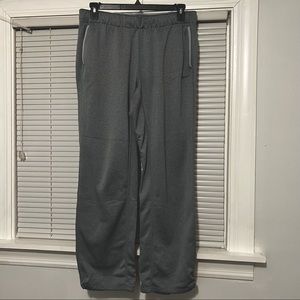 Nike Women’s Therma-Fit Sweatpants
